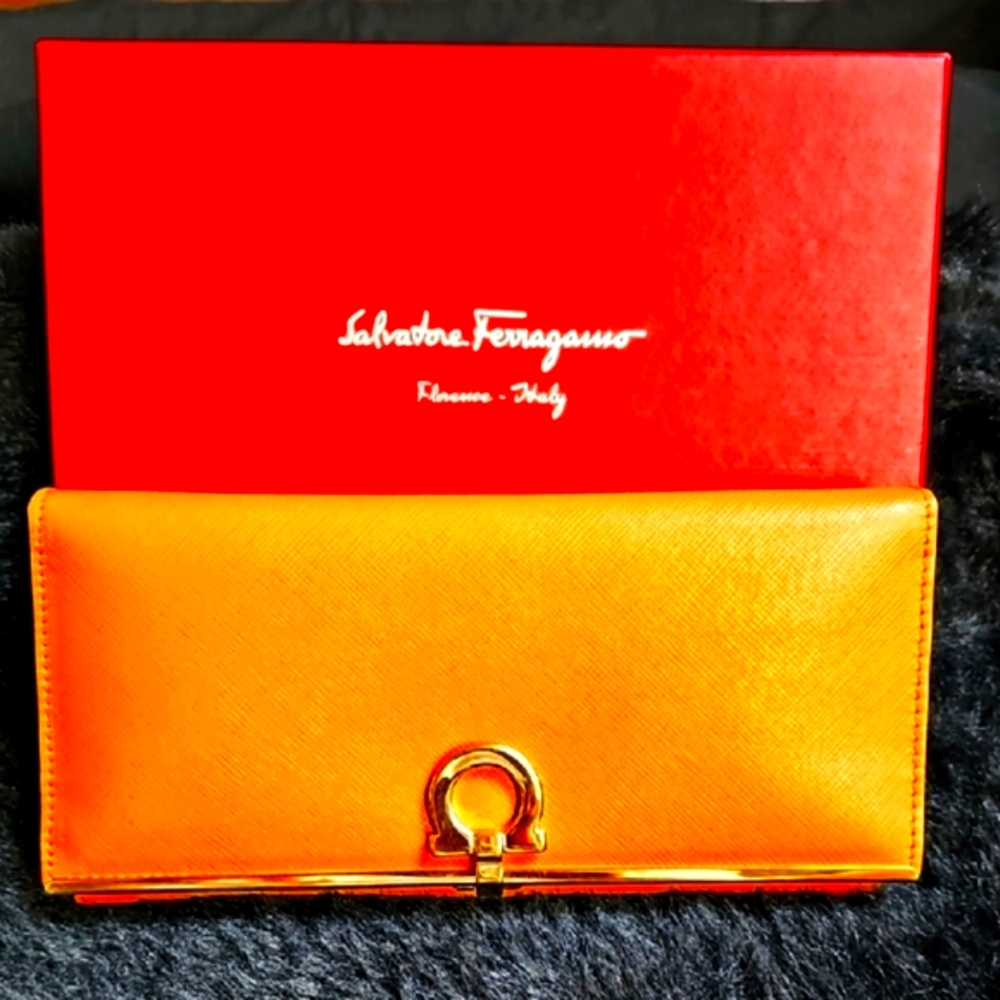 Salvatore Ferragamo Leather Gancini Wallets